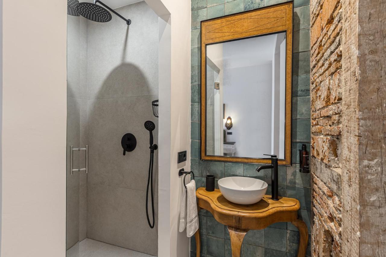 Queens House Chueca مدريد المظهر الخارجي الصورة